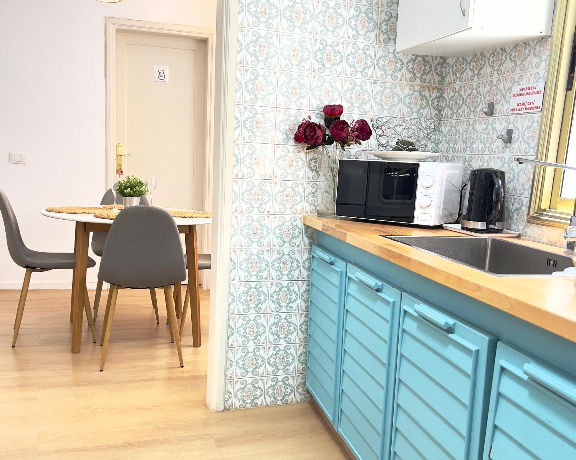 Alcamar Habitacion Privada Con Las Areas De Sala, Cocina Y Bano Que Se Comparten Cerca Al Mar! Alcala  Luaran gambar