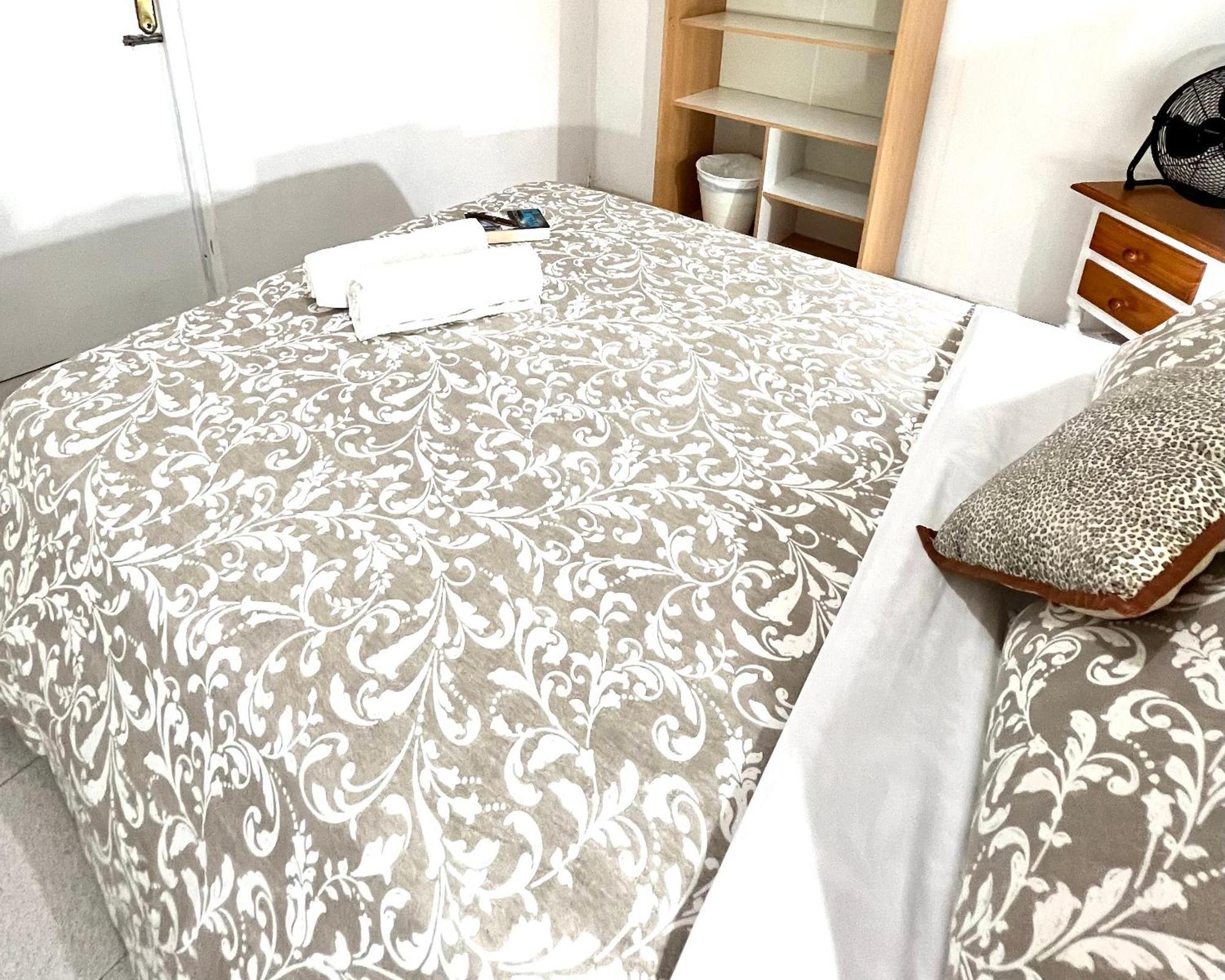 Alcamar Habitacion Privada Con Las Areas De Sala, Cocina Y Bano Que Se Comparten Cerca Al Mar! Alcala  Luaran gambar