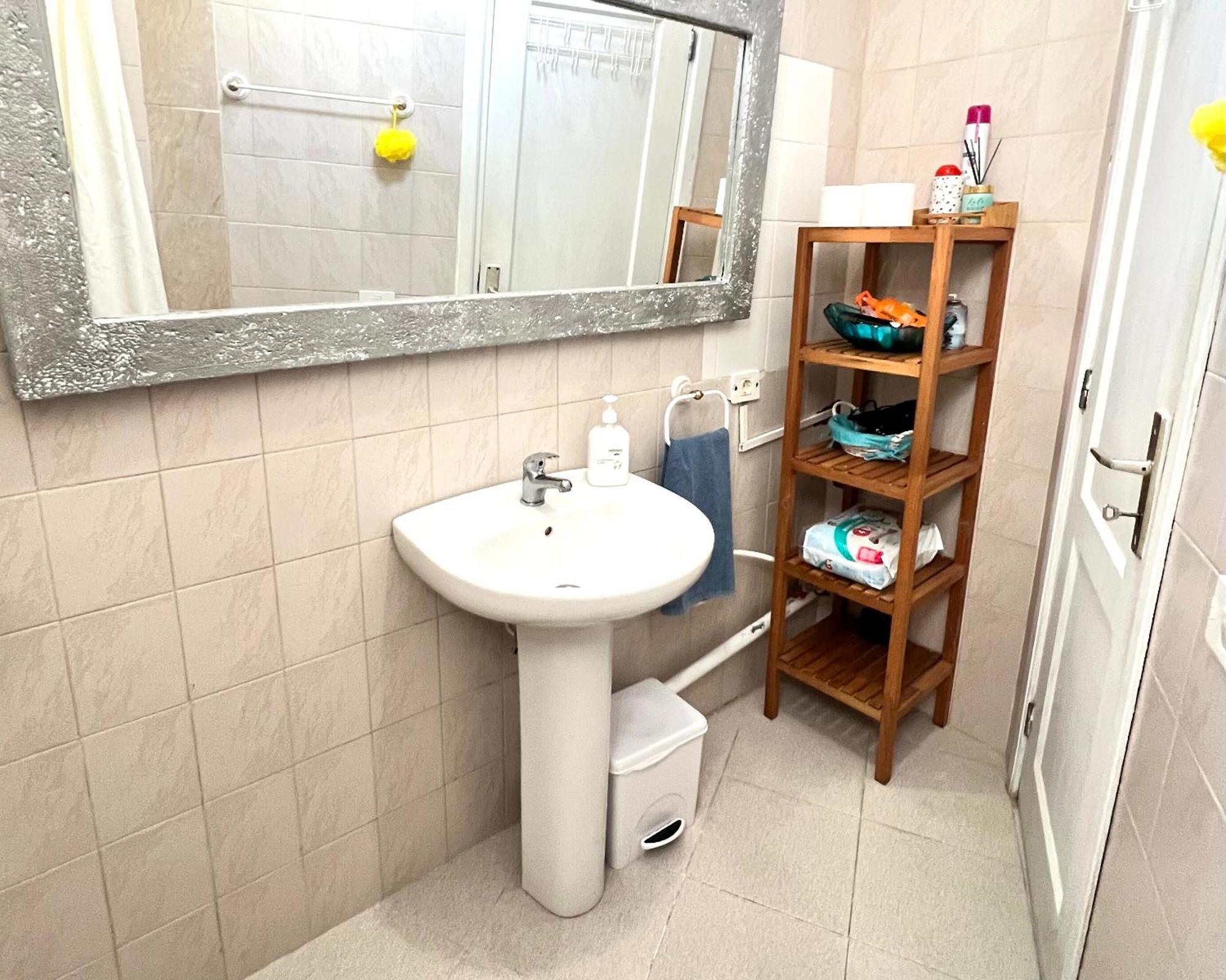Alcamar Habitacion Privada Con Las Areas De Sala, Cocina Y Bano Que Se Comparten Cerca Al Mar! Alcala  Luaran gambar